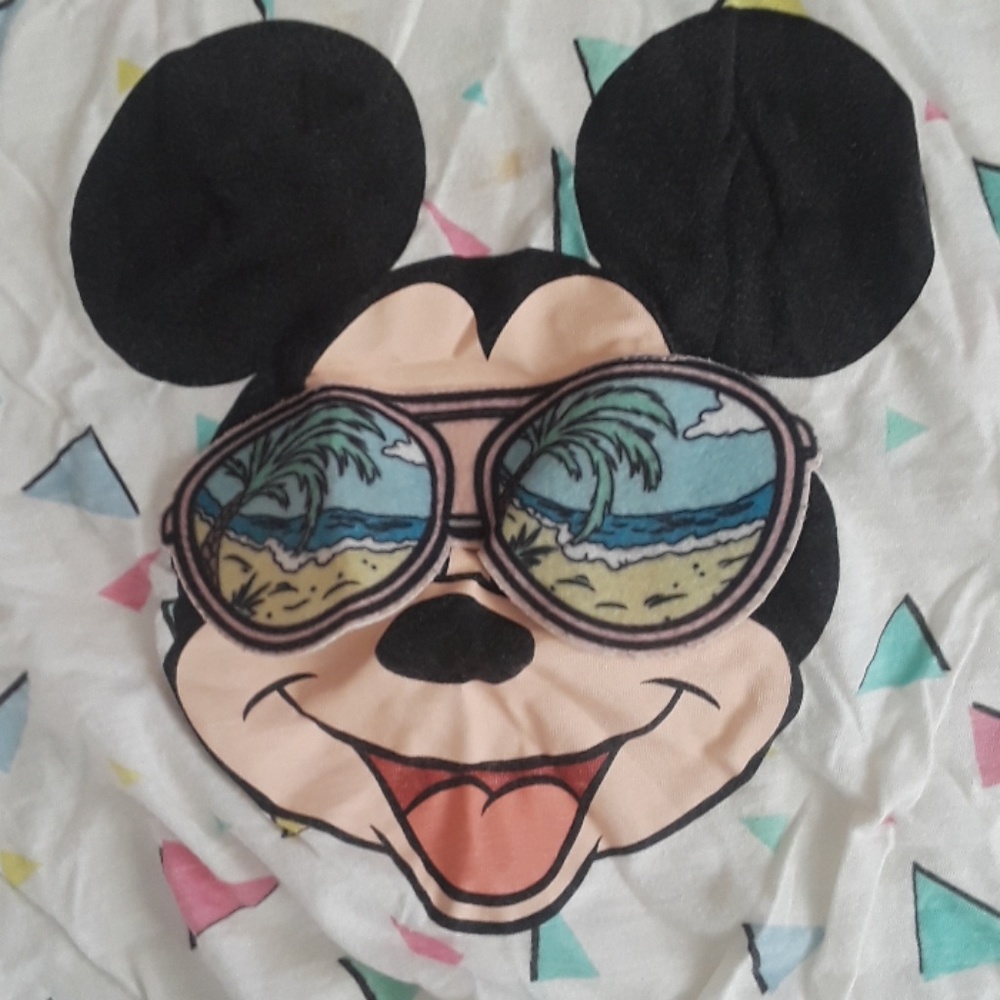 Mickie mouse paradise Tee
